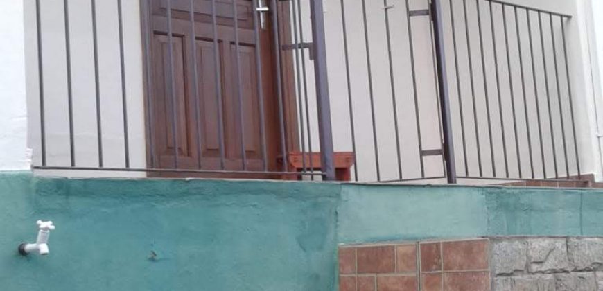 ACONCHEGANTE CASA COM EDÍCULA NA VILA ISABEL EM ITAJUBÁ-MG