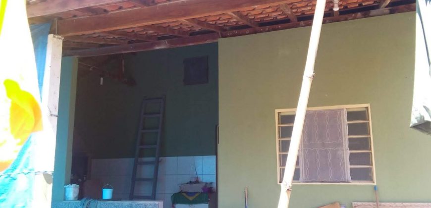 ÓTIMA CASA NO BAIRRO MONTEIRO EM DELFIM MOREIRA