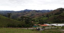 LINDA CHÁCARA DE 2000m², NO MUNICÍPIO DE MARIA DA FÉ/MG