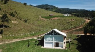 MARAVILHOSO SÍTIO COM 6,863 HECTARES, NO BAIRRO DOS FREIRES MUNICÍPIO DE PIRANGUÇU/MG