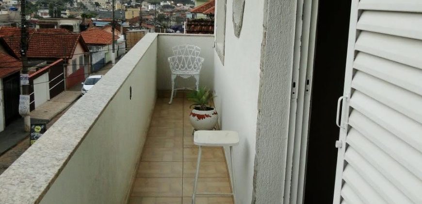 VENDO SOBRADO NO BAIRRO SANTO ANTÔNIO EM ITAJUBÁ-MG