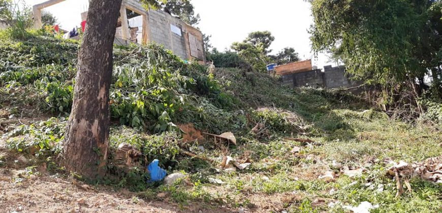 VENDO TERRENO NO BAIRRO REBOURGEON EM ITAJUBÁ-MG   