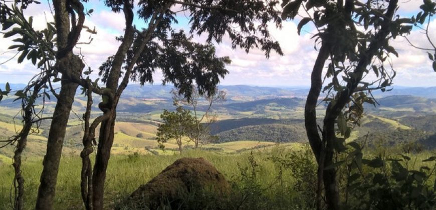 MARAVILHOSA CHÁCARA DE 30.000m² EM SÃO LOURENÇO-MG. MAGNÂNIMO EMPREENDIMENTO!!!   