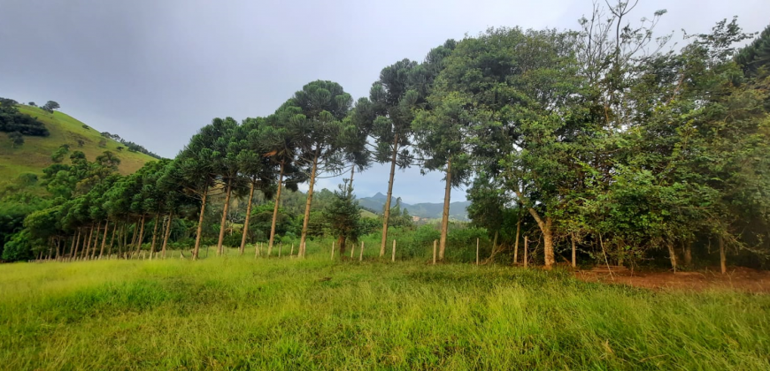 OPORTUNIDADE IMPERDÍVEL! BELÍSSIMO SÍTIO DE 2 ALQUEIRES, BAIRRO BOA VISTA, PIRANGUÇU/MG