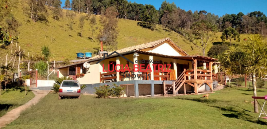 MARAVILHOSO SÍTIO BAIRRO QUATIS DE CIMA, COM 2,48 HECTARES, EM MARMELÓPOLIS/MG