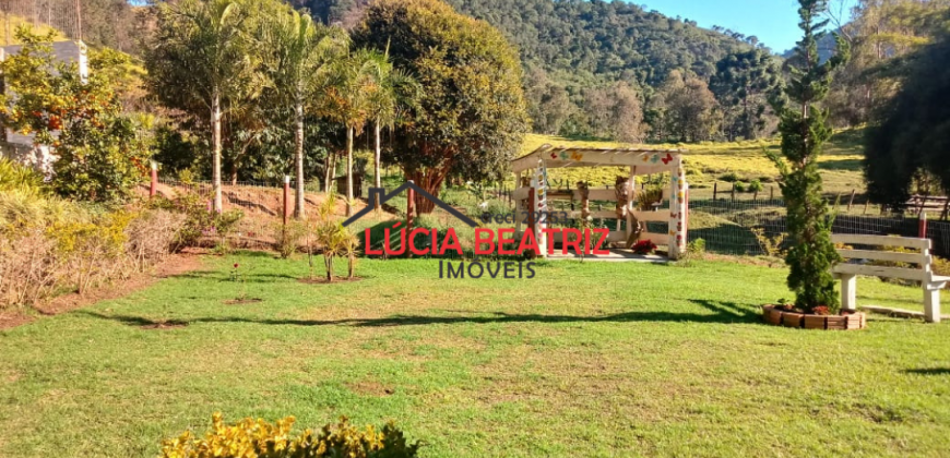 MARAVILHOSO SÍTIO BAIRRO QUATIS DE CIMA, COM 2,48 HECTARES, EM MARMELÓPOLIS/MG