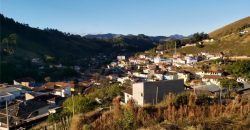 ÓTIMO LOTE, COM TERRENO DE 250m², EM MARMELÓPOLIS/MG