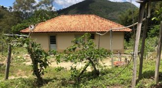 Excelente chácara de 48.000 m2, Marmelópolis , Sul de Minas Gerais. Um Cantinho Mágico na Mantiqueira!