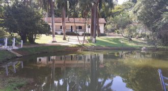 Magnífica Fazenda de 101 Alqueires, Riquíssima em Água, no Município de Guaranésia/MG