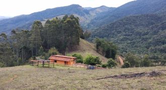 Maravilhoso Sitio com 7,5 hectares na serra da Mantiqueira em Delfim Moreira/Mg