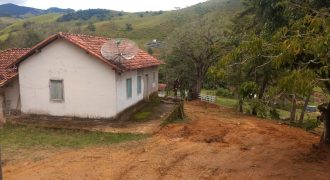 Chácara na Serra da Mantiqueira com 3.000m² em Delfim Moreira/MG