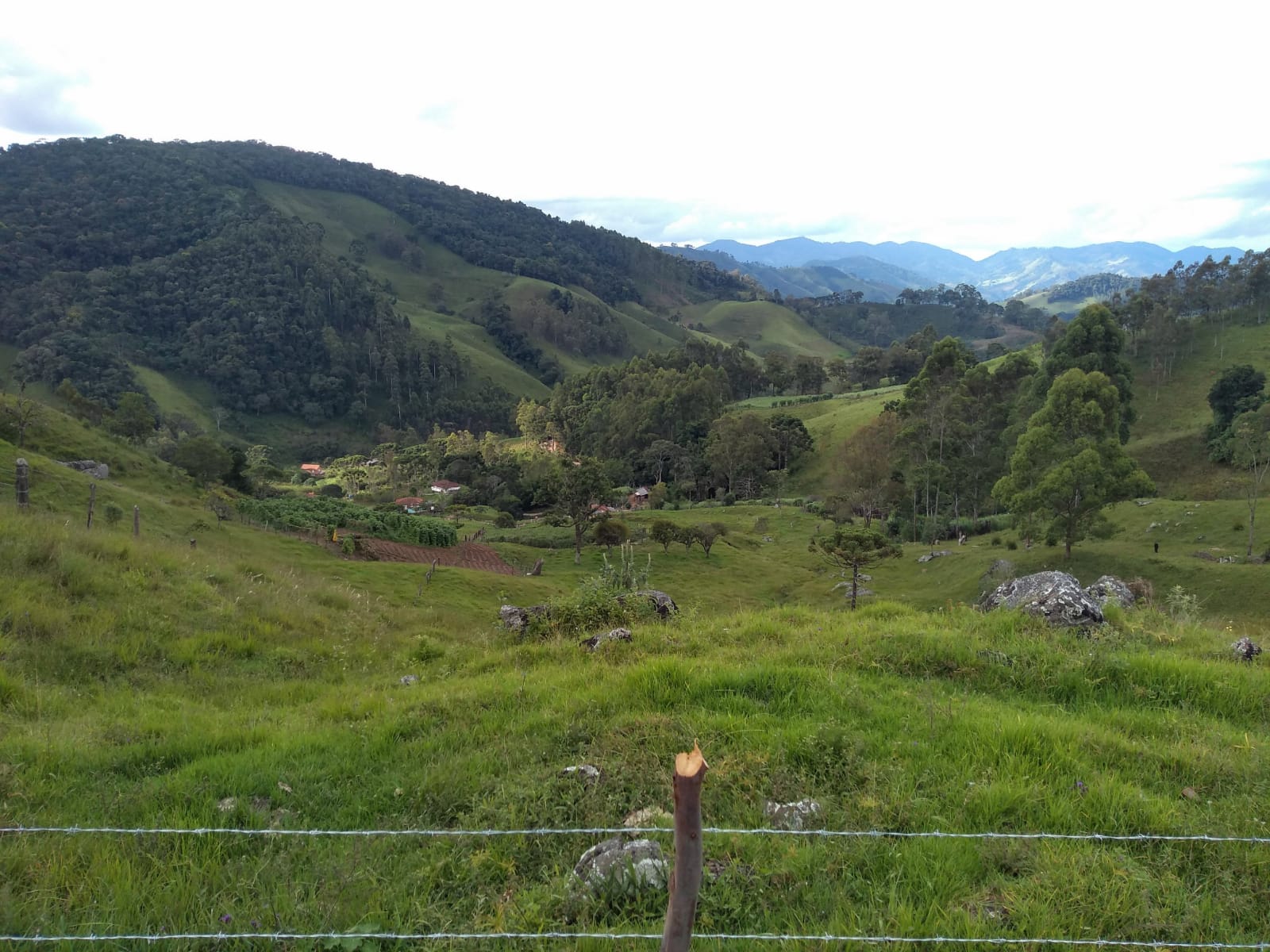 Excelente Chácara de 10.869 m2 em Marmelópolis-MG